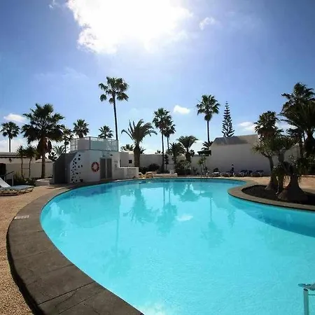 Casa De Mas En Playa Bastian Apartamento