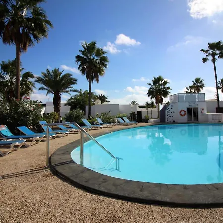 Casa De Mas En Playa Bastian Apartment
